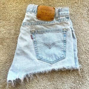 VINTAGE LEVI 505’S